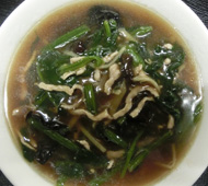 一人中華街　四つ葉